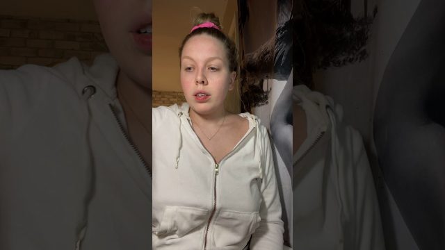 Video by Alysha Bauer Applying Girl Next Door Make Up