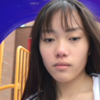 07: Girl’s resting face. Close-Up (Bordwell and Thompson, 189) & Limited Space (Block, 16-18).