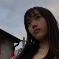 09: Girl looking away from the camera. Medium Close Up (Bordwell and Thompson, 189) & Low Angle (Block, 16-18).